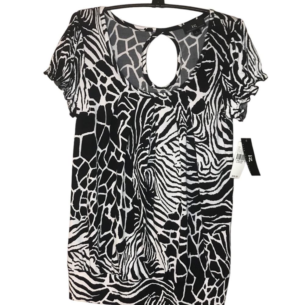 NWT IZ Byer Casual Blouse